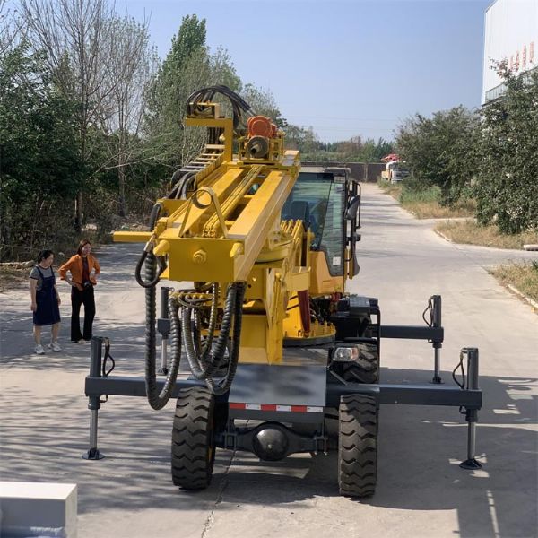 直銷750輪式隧道鉆機(jī)，專業(yè)隧道鉆機(jī)廠家
